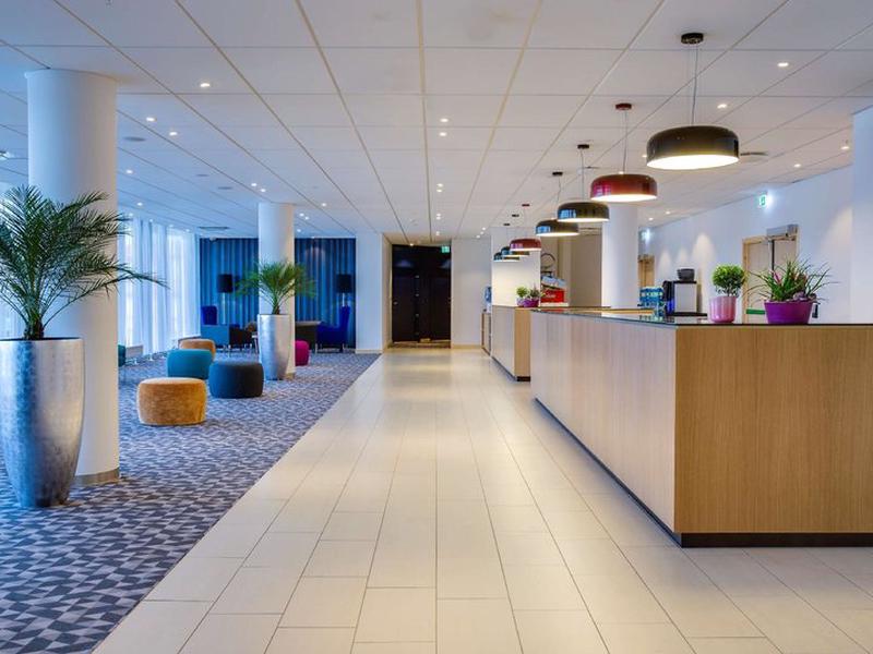 B545F0182111FA7EE2D0E4D7454D1A24