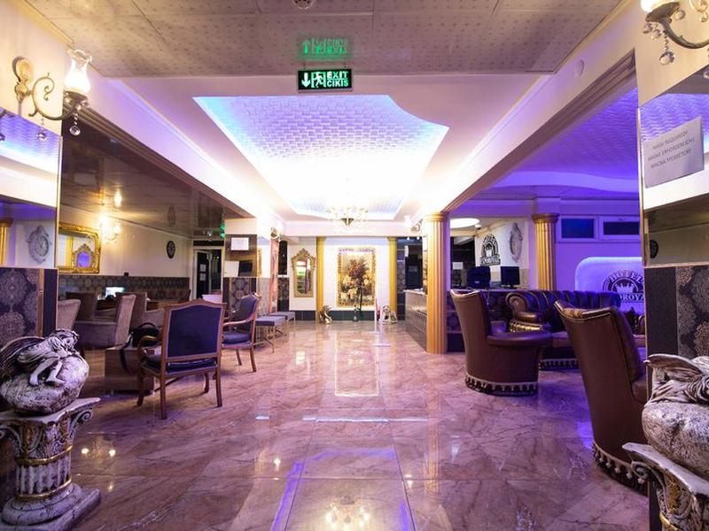 1F08C35B7AEE9ACFCF491CBD3B30D902