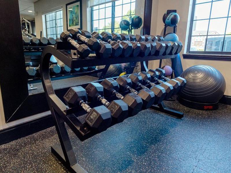 299DC4F7F8311472615857F12D7FBD01