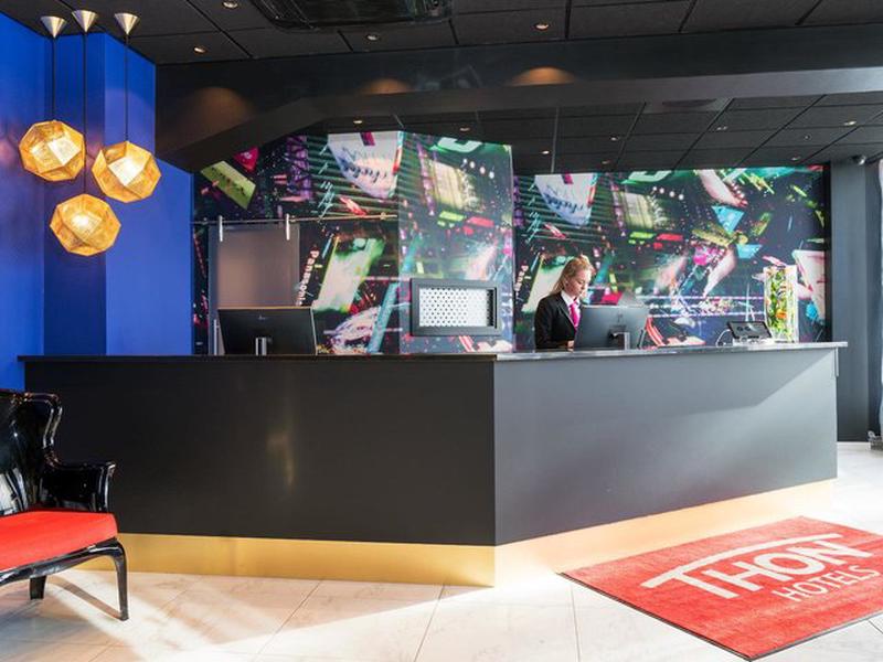 BB17DB1C06DB95A20F8D5DAD224464CE