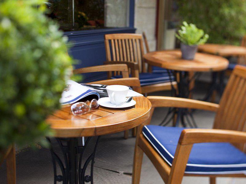 4366EE257C7224D1B64F94C2C8F5942A