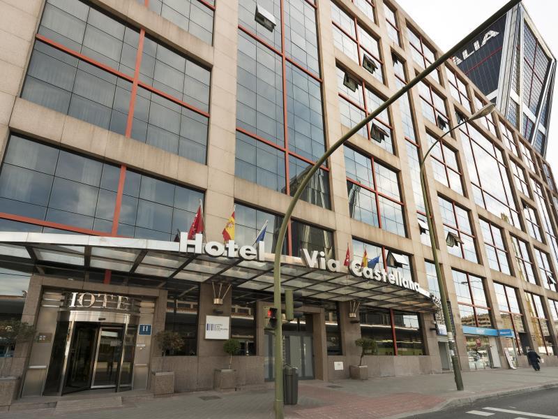 E87C12D37136B1ABB4D5914BCDE3DF81