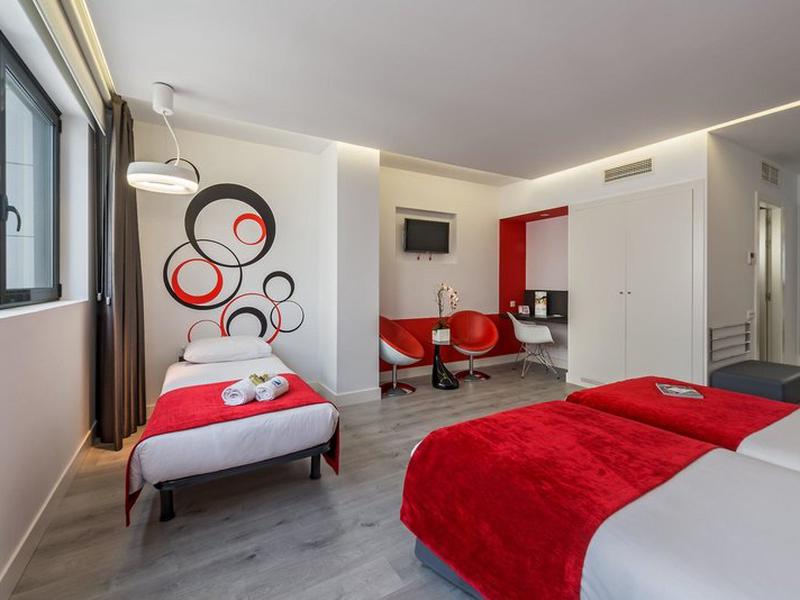 DAFC7B58140AAD4F304805AB0E205855