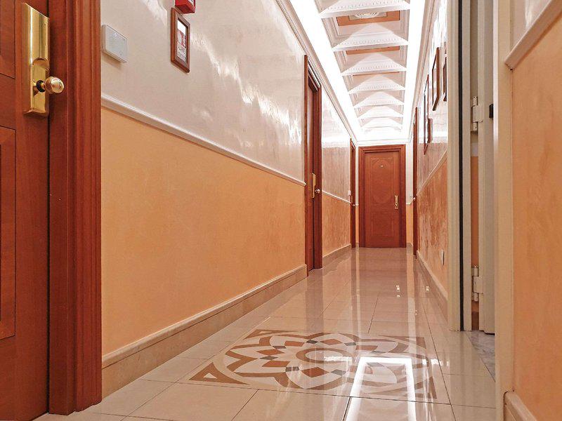 B8900C1E555E55562685C050BBF302DF