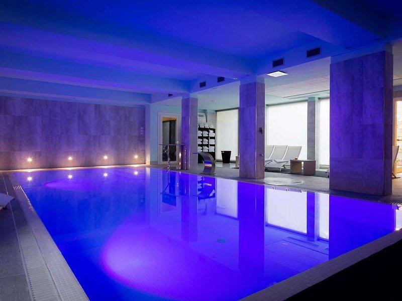 02414127445994E96E0824E22FE156BB