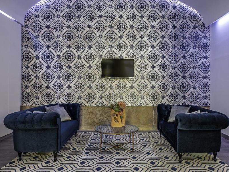 0A9276ADCD48597A1C72F55D3968B85B