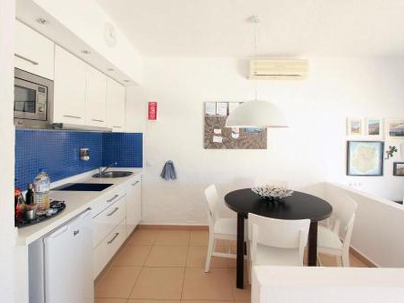 A72441B7407A51086BDF6D65B17C884C