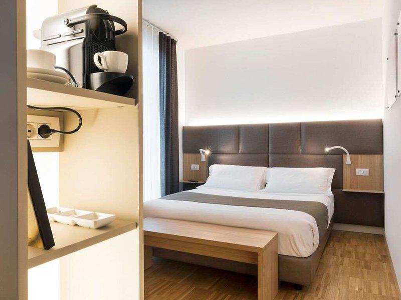 971E1DF670759596BA3973E8557C77E7