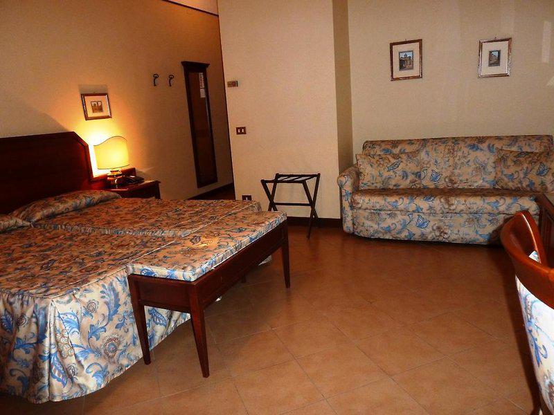 7D0F5E8FECE9C982D7931665DFE8E1A4