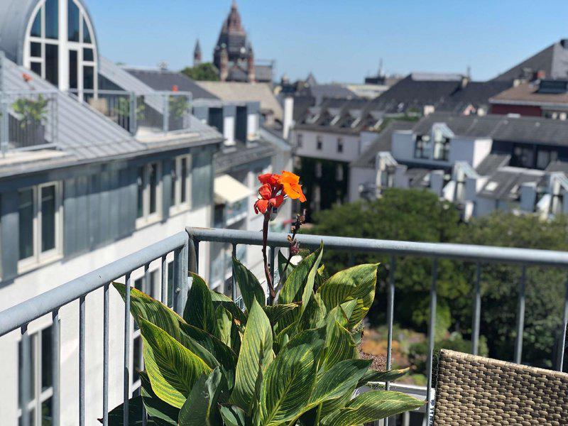 E109A433381720FB69ECFB5D182E5D53