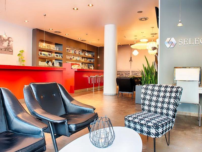 6700AF3055198ADC571D1960ABF4AE43