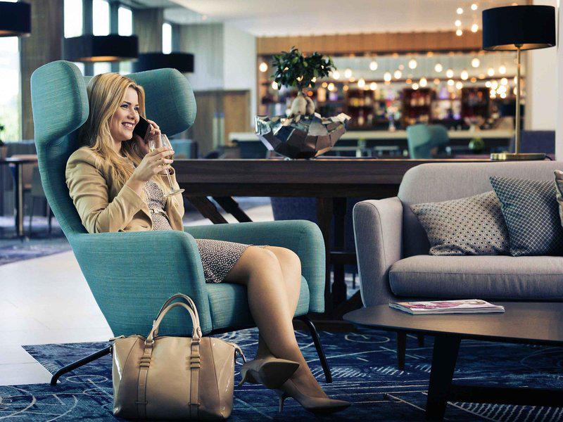 B2C2BFC4C378EA5EC5E9DD132DCF287B