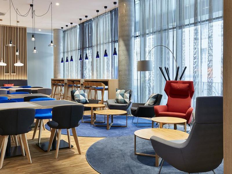 24869D5D6B6AD2768340880F5D64A01A