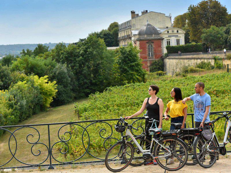 0158C0A63926DE61A452BBD46554F04B