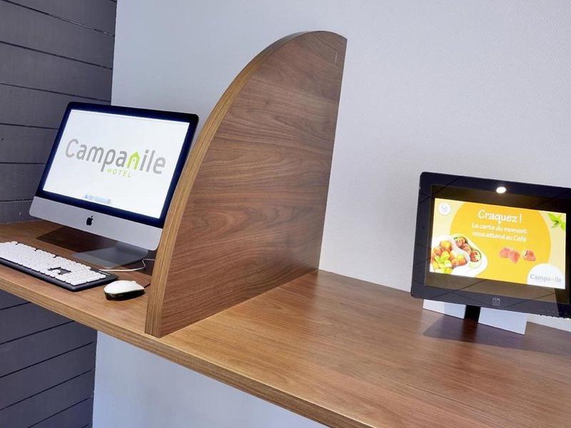 258AD0F4A589F23651360B75B61EC820