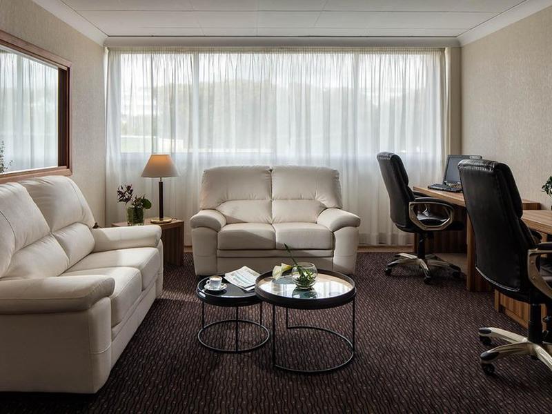 7EC362F615314037A1DB09FD35F3A5AD