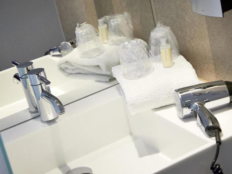 47A26A0FF18CA0F13C885861CE9CABC5