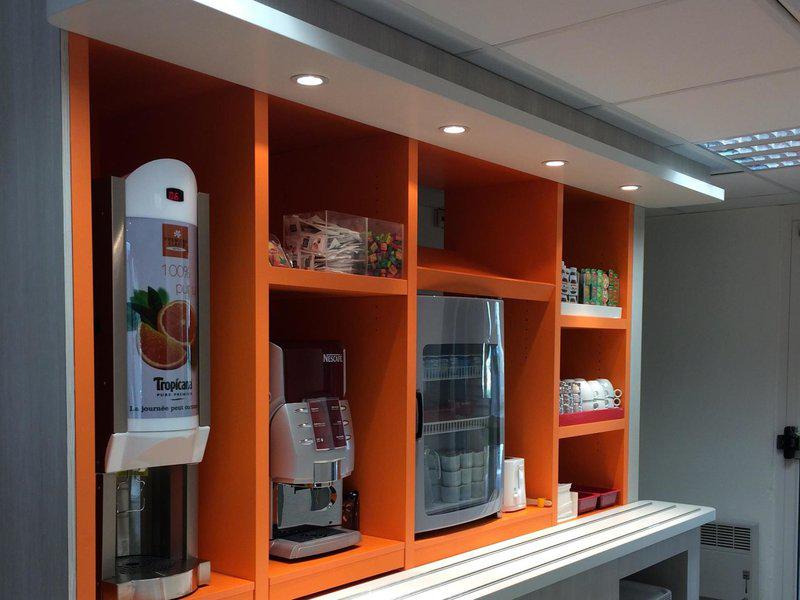 F2E5FC13E9594D560C0701D790ADFF3E