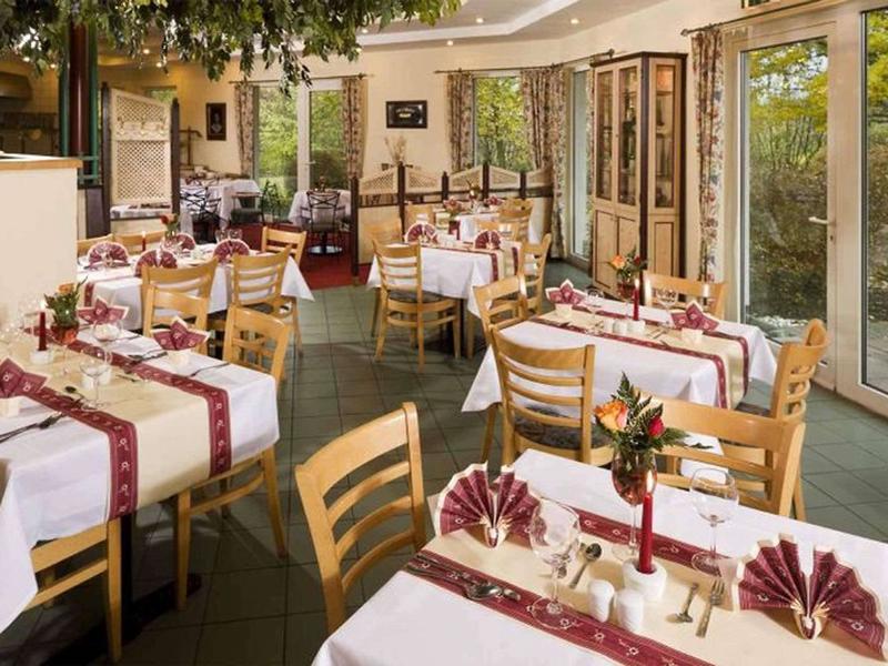 0A63EC556E2D157272275F6E80E6EDBC