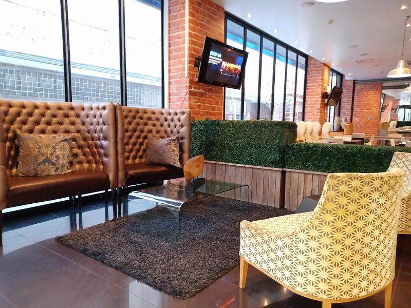 F18807DBB9D87DB809AD09B4504612D1