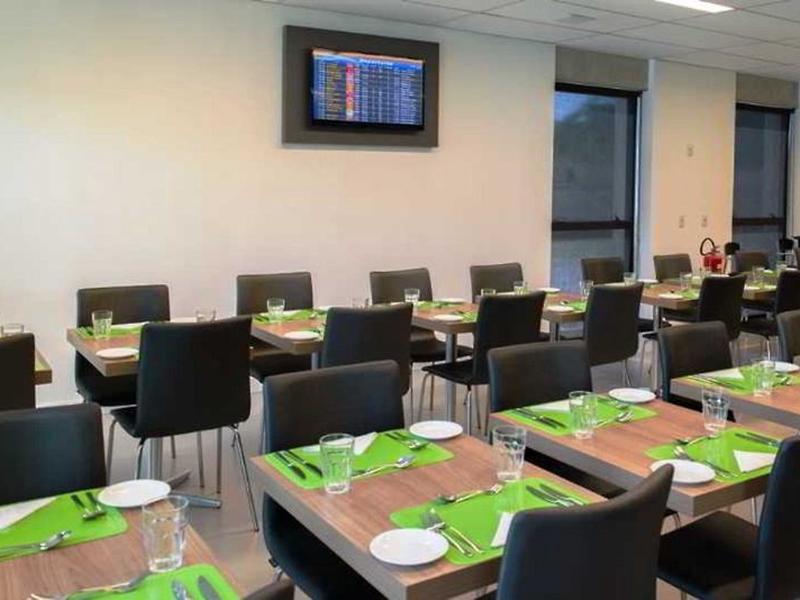 96B06555F75D62BAC3DEAE150C31C0AB