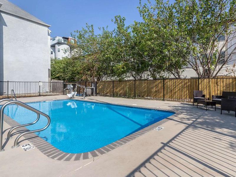 0CF4A1BD9BDC28664E6608132C811273