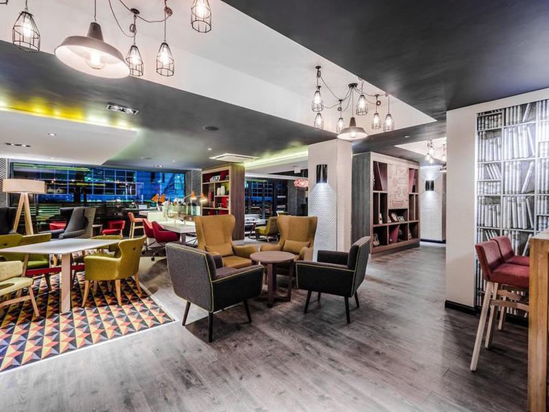 062B7A3DE780746F0A3C33C9510927F6