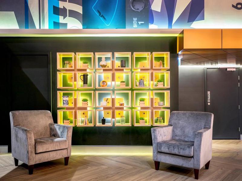 C4933F419A734F5B46AC7C1DB1655F4A