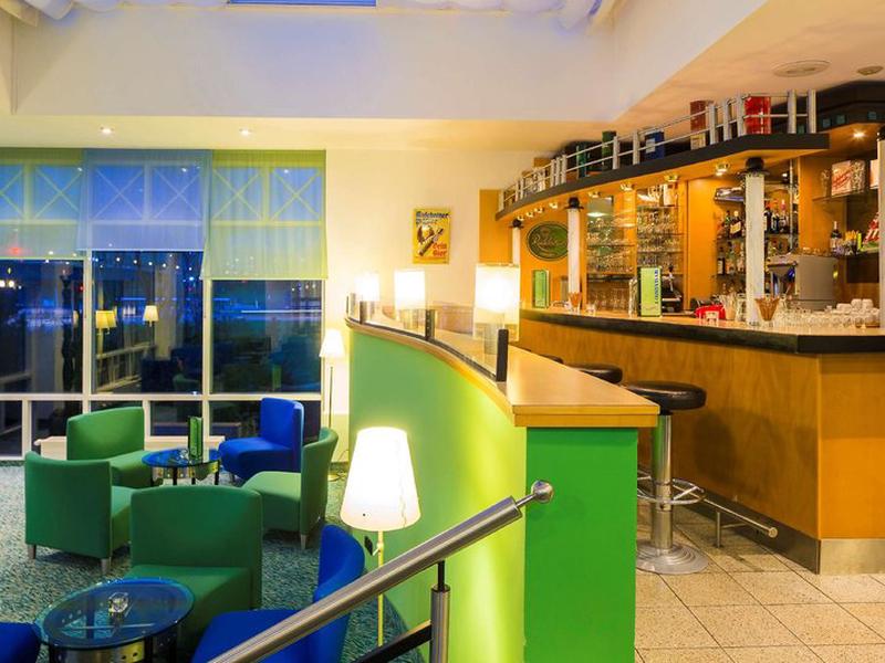 2382354FC917D8F405B22A5DEE2E88DA