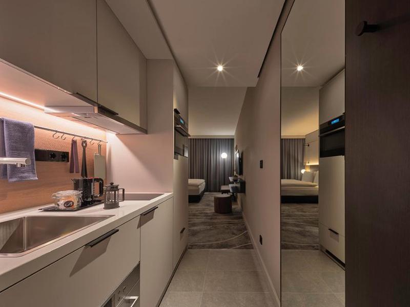 EE90E1FC806FB45033DF6EF4FF151CDC