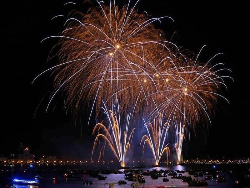 97851FFEB99E261BF77CDADA3C09A5FC