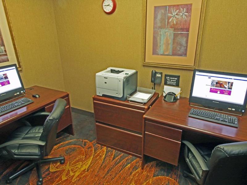 99E6B54A750339E48ABC2C1957F8242D