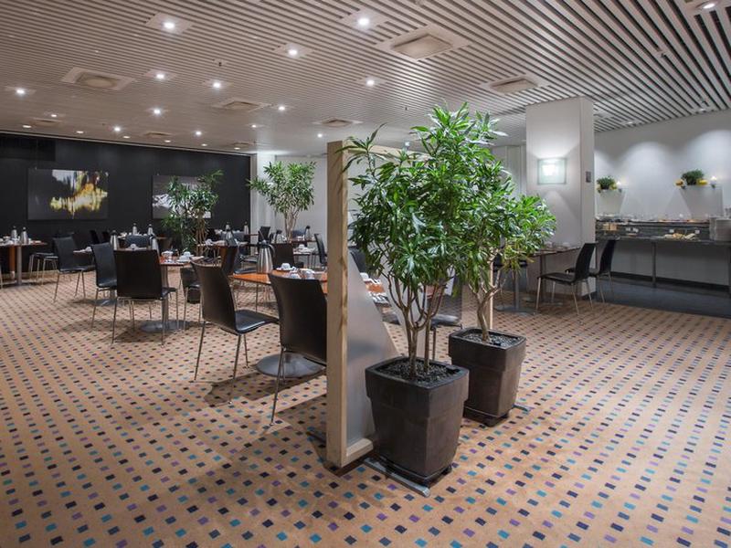 31C25189B7E1662E6955DF585D633D56