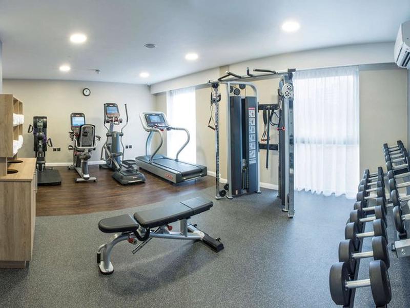 27A430296F7FAA77AA47195594F0F82D