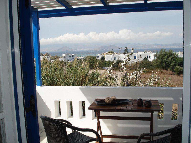 B5227E8BCFF9EE6ACAF18C5C474AF66A