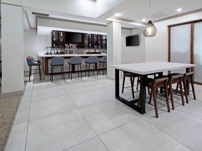 7B04F56A666FBF8095713C6EEA8E49F7