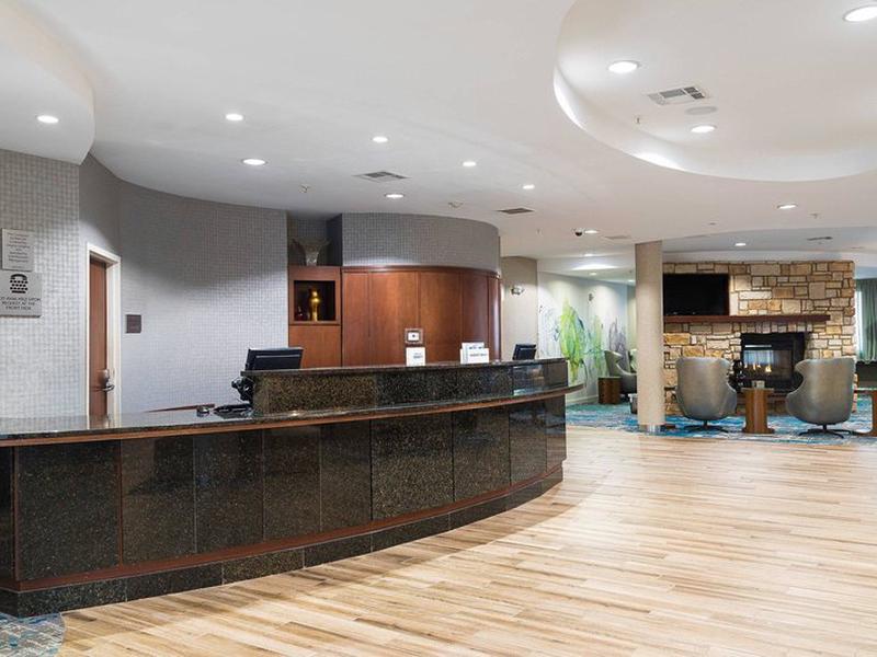 B87F346DFA84AAFCCA5F56B4643D01EE