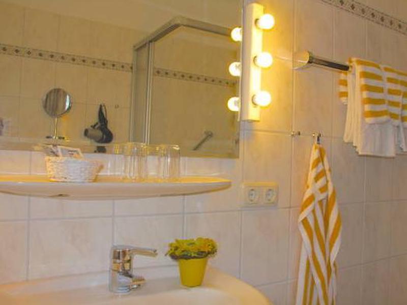 F2BA69F520F726FED7960E275175CFBF