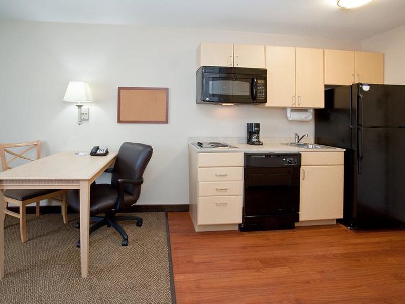 22E5E16363FD4B617840F89DE1555C89