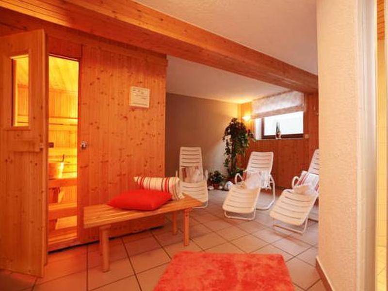 40FA32F6D24C2DEBD29A67EC413E9E77