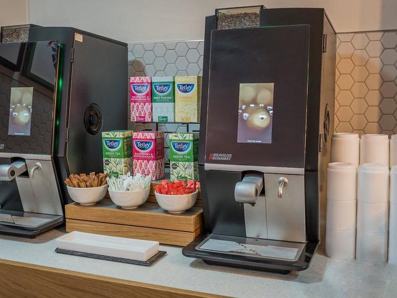 78E0D6FCF6EB8435F3B001303A012A53