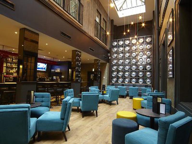 51C387914EAEA1452CC3A21DAC7062AD