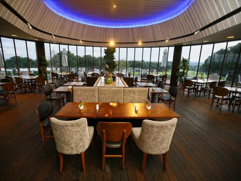 92E6E06C0A6755CD337B124C9B27C9A7