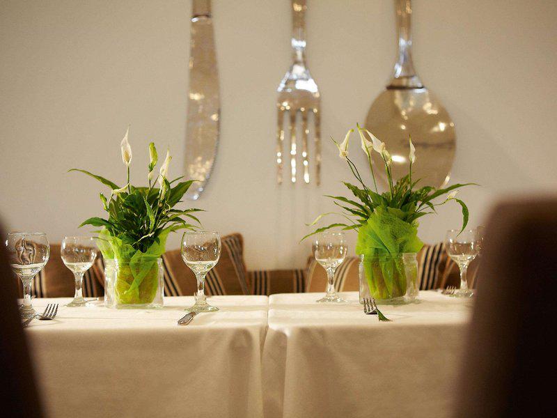 01090FBFDAF64D33127851AA945EA485