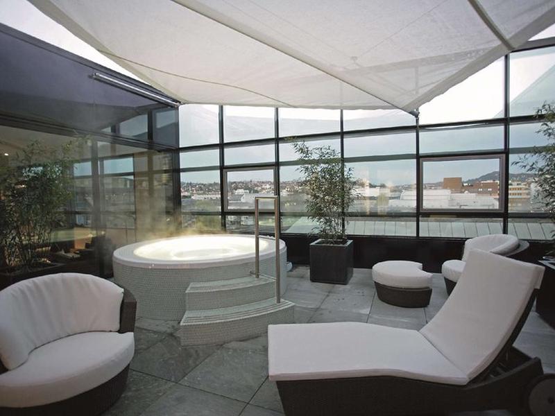 08BB019590BF0F7587EF76D6D2688DD9