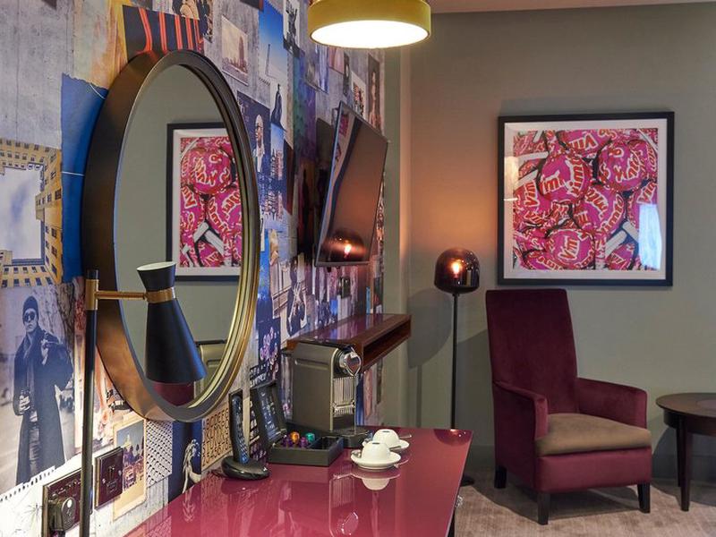 BD63BF2DB32DECD926E19780F7B3C53F