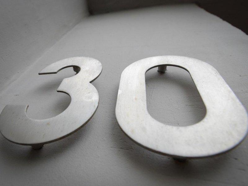 7BBFAF65510257BA865CAF63CE323F28