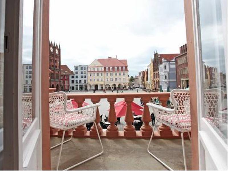 9E0CB6861659413C1833F3EDC5234826