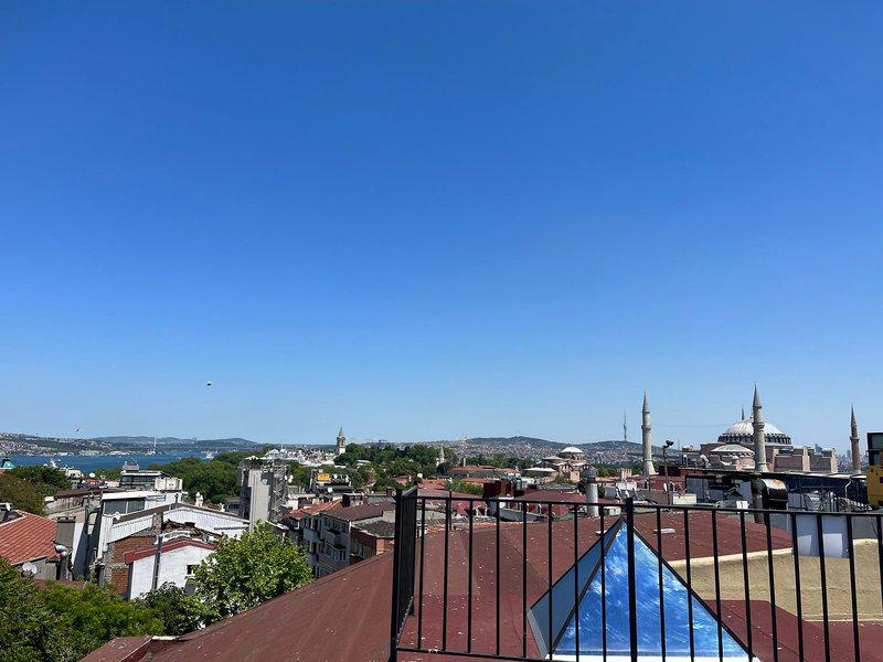 AB74F84731F3A0118B0E376A640AB403