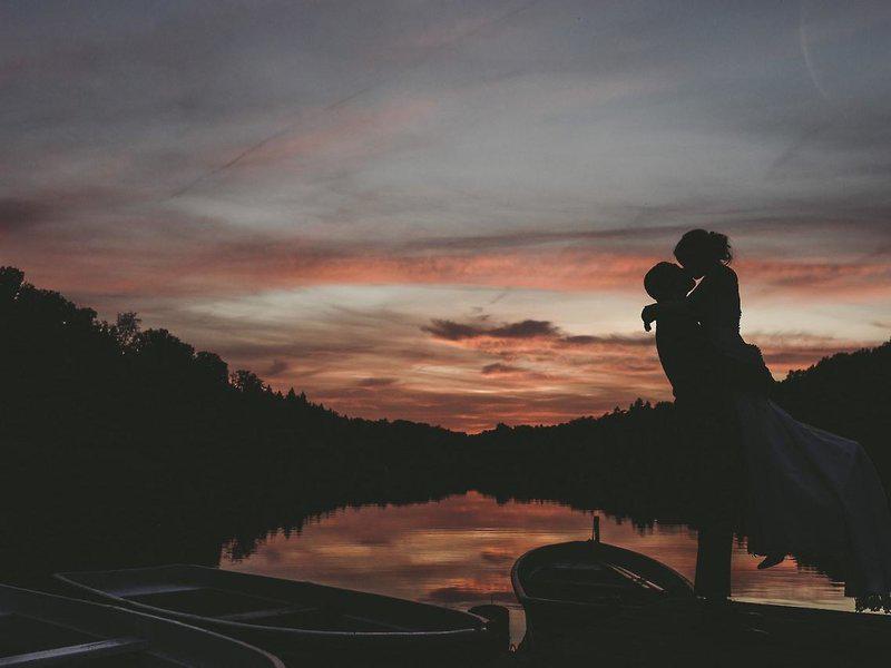 F3A5063B9A93FA17F7D40D265A85881F